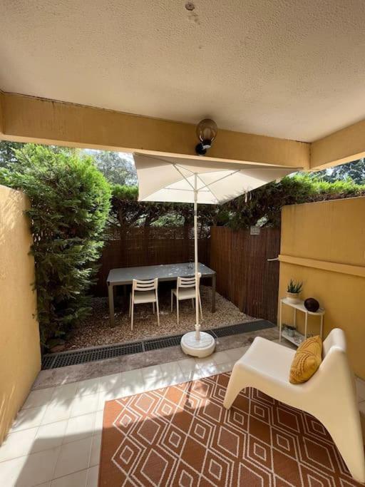 Studio Bord De Mer Boulouris A Saint Raphael Экстерьер фото